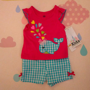 NWT Cute Sleeveless Top and Matching Shorts 12 M